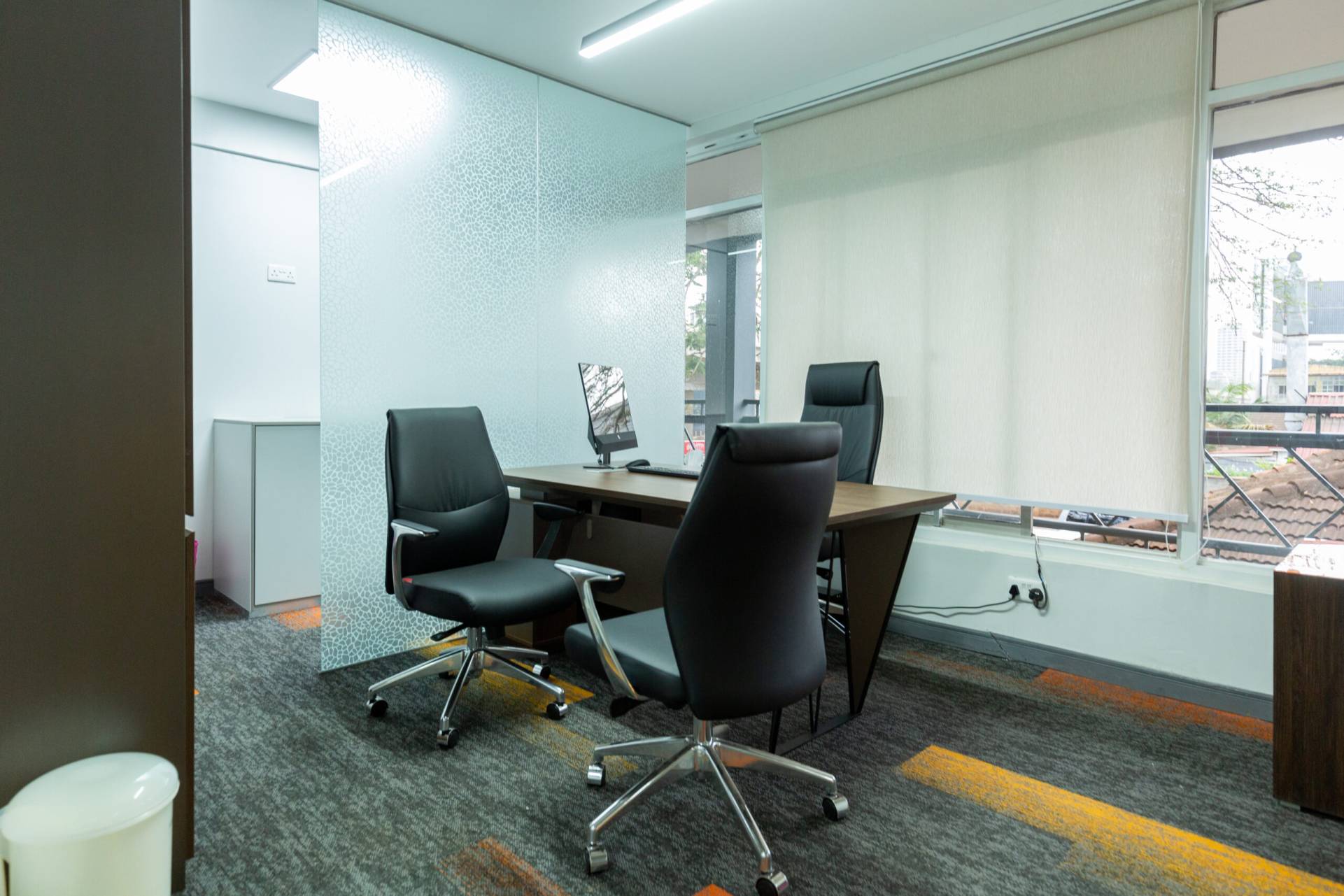 Corporate executive office interior design by Optimum Interiors